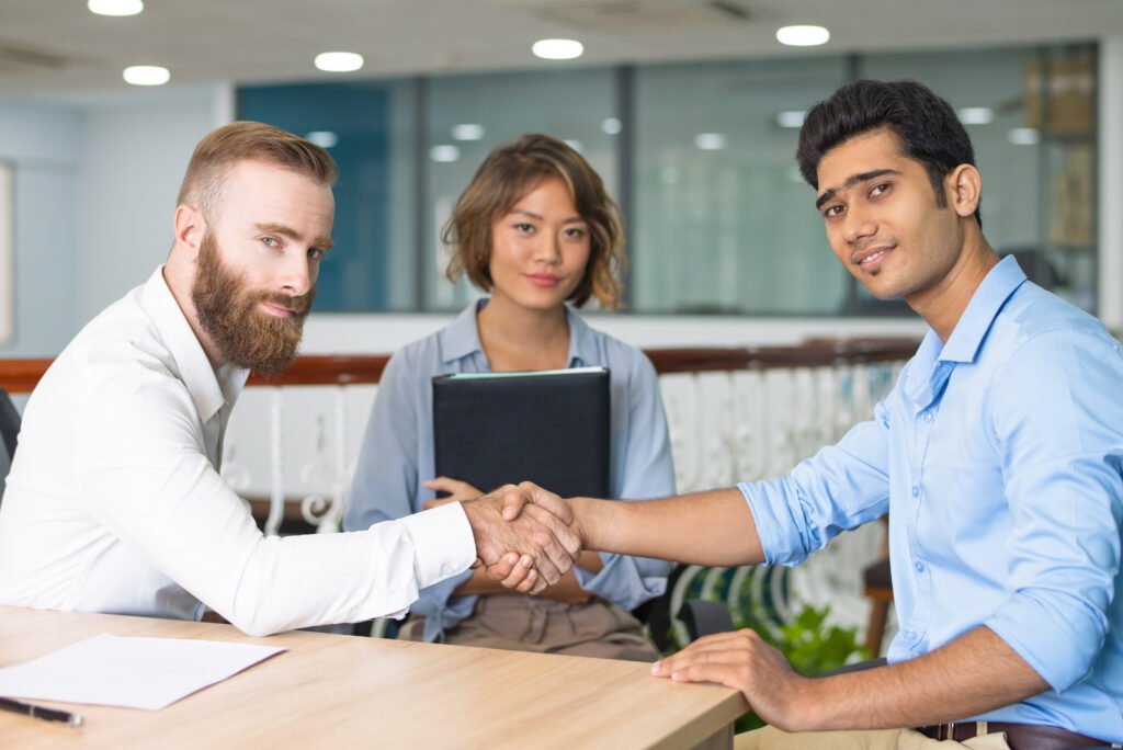 Apply With An Advisor By Your Side